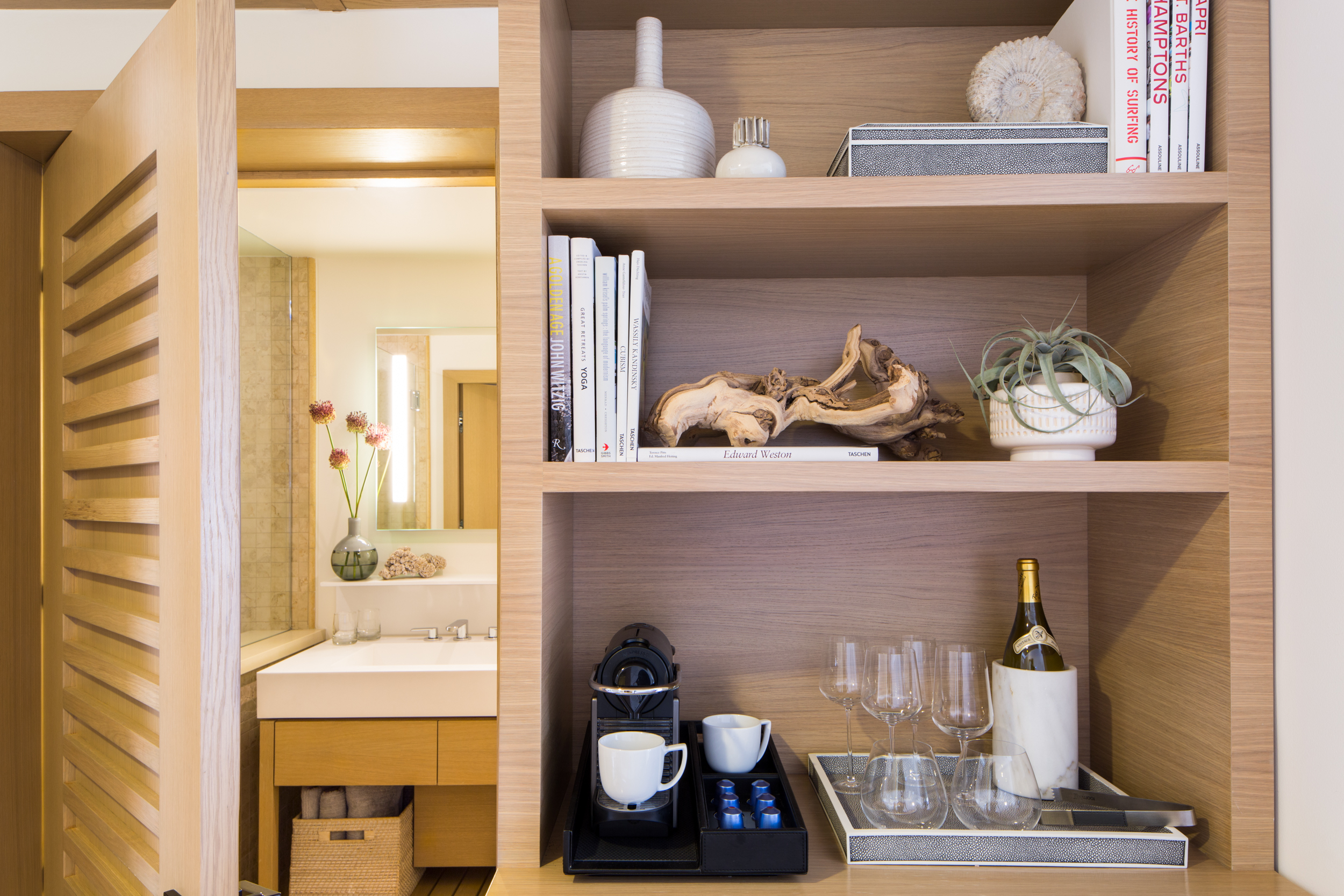 mini bar