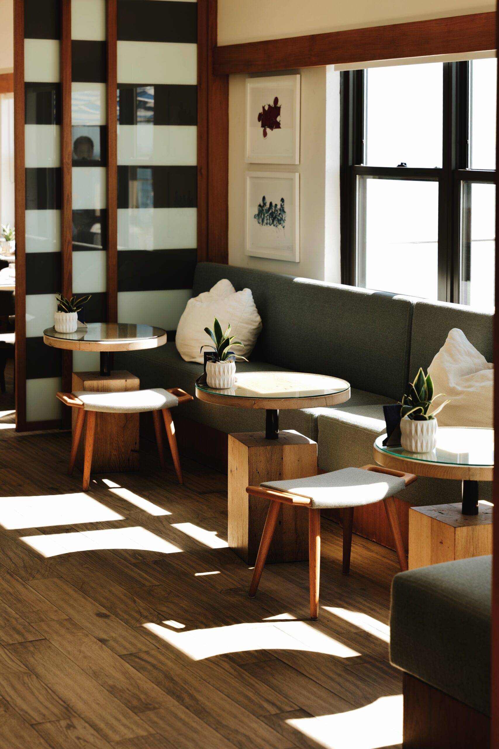 indoor lounge